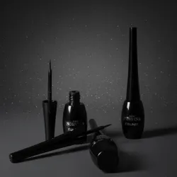 Delineador líquido negro🖤