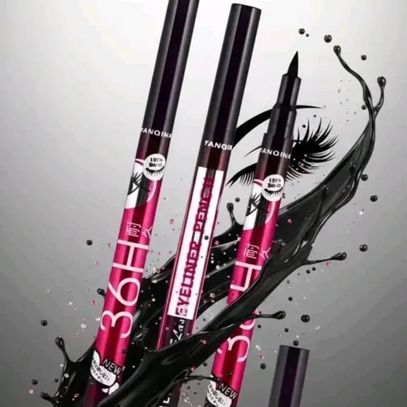 Delineador negro 🖤