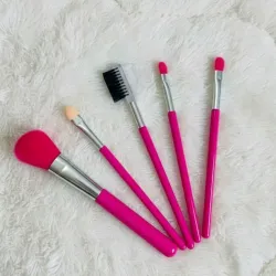 Juego de 5 brochas🩷