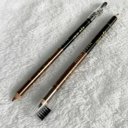 Lápiz de ojos y de labios 👄 