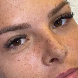 Comic Lashes 