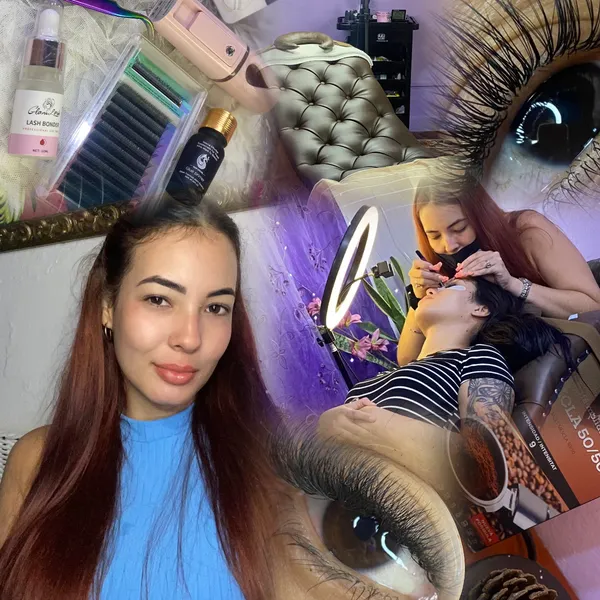 En nuestro Lash Studio, la belleza 💖 y el cuidado van de la mano.
📜Certificada en Técnica Clásica, Efecto Rimel y Volumen Tecnológico. 
Lash artist 🎨 graduada de la Academia Eufhoria 🎓 de estética en Santiago de Cuba Avalada Internacionalmente 🌎 por la OMTC en más de 190 países. 
✨Descubre un lugar donde te consentimos con profesionalismo y amor. 🥰 