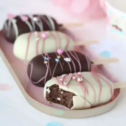 Cakesicles