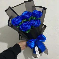 Ramos de 5 flores eternas echas en satin