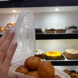 Buñuelos en almíbar 
