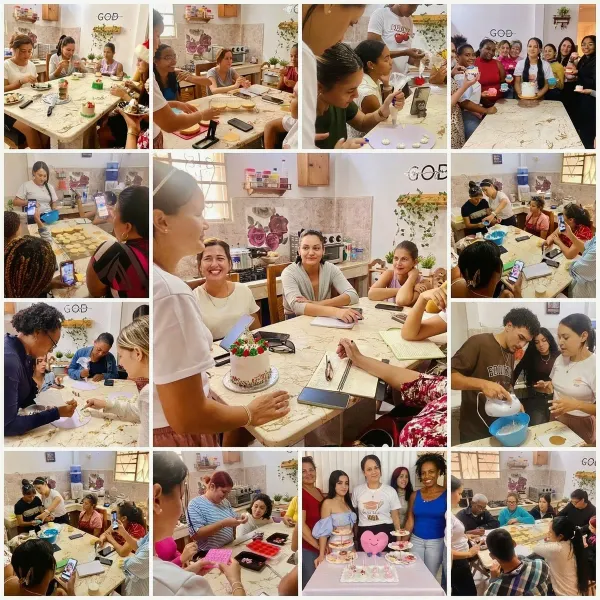 Dulce Vida es una Academia de Repostería para Principiantes creada para quienes desean aprender desde cero, sin necesidad de experiencia previa. A través de cursos 100% prácticos y guiados paso a paso, enseñamos las bases de la repostería de forma clara, accesible y entretenida y te contamos los secretos que no encontrarás en YouTube.
De manera paralela, contamos con dos áreas que complementan la experiencia: una tienda de artículos de repostería, donde ofrecemos insumos y herramientas ideales para empezar (y seguir creciendo), y una pastelería por encargo dedicada a la elaboración de dulces personalizados para ocasiones especiales.