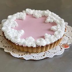 Pay con Crema de Frambuesa