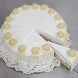 Tarta Raffaello con licor de coco