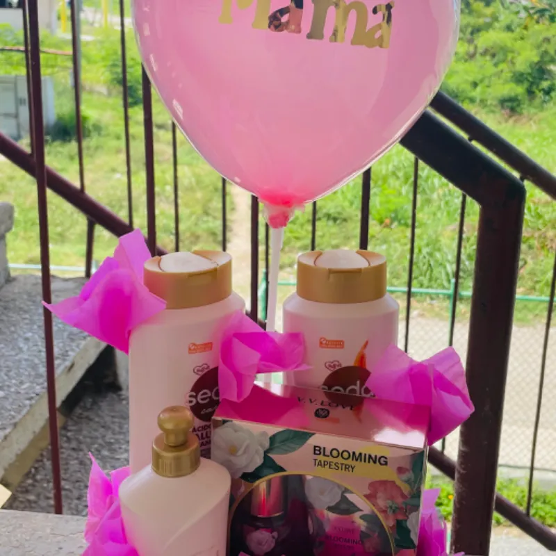 Cesta combinada con productos de cabello 💇‍♀️ 