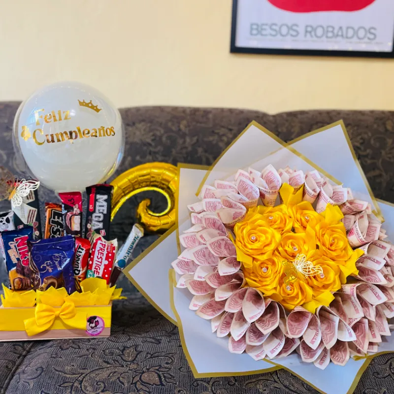 Cesta de confitura con ramo 💐 