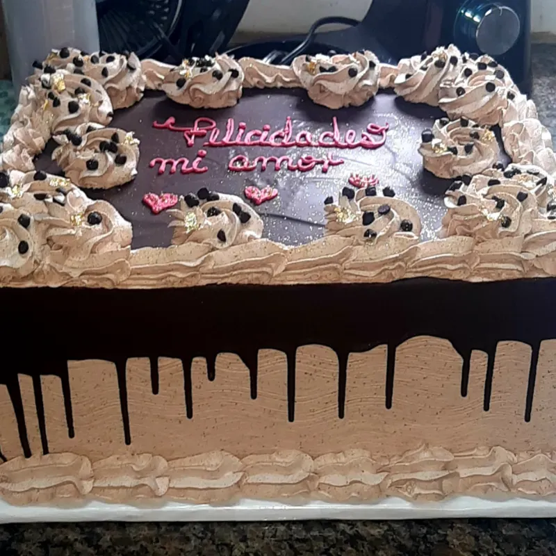 Cake de nata bombòn  (todo de chocolate+chispas)