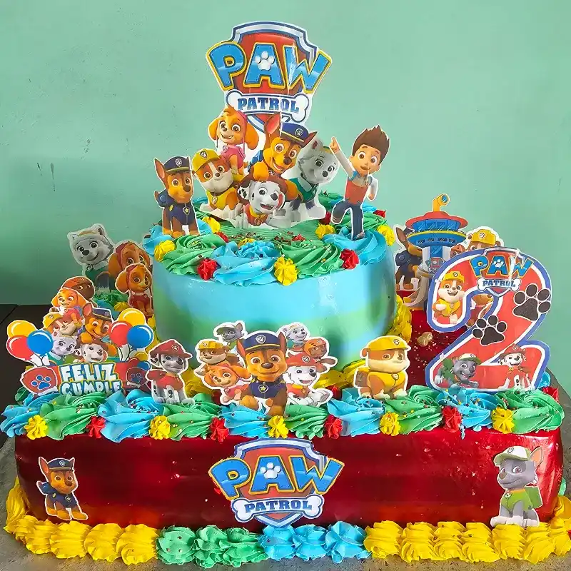 Cake de Bandeja Entera de Dos Pisos 