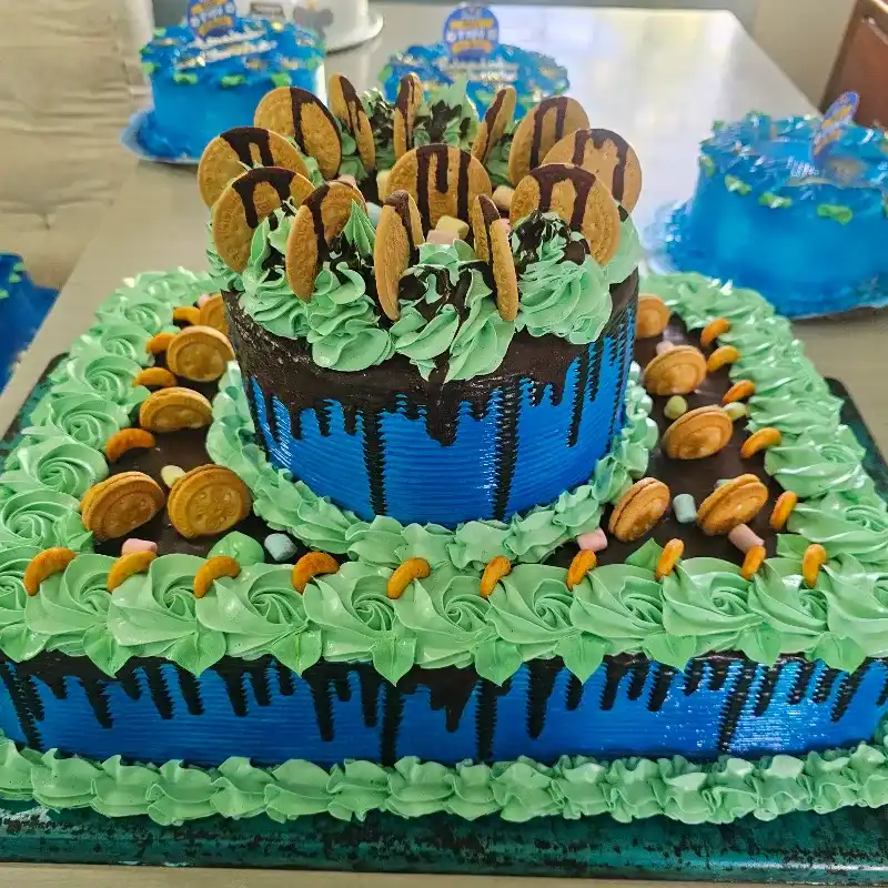 Cake de Bandeja Entera de Dos Pisos 