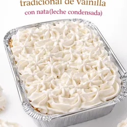 Mini tarta 3 leches con nata