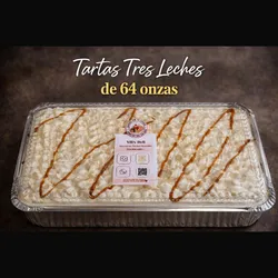 Tarta tradicional tres leches con merengue