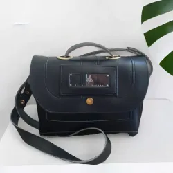 Cartera pequeña de Vinil