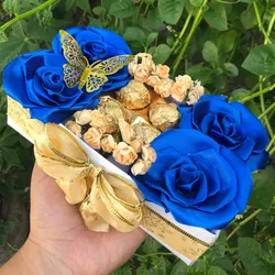 Caja con bombones y rosas💙🎁✨