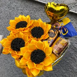 Caja con girasoles y confituras🎁✨