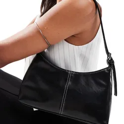 Cartera negra PULL&BEAR