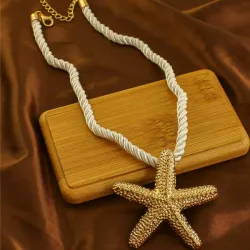 Collar de soga con estrella de mar