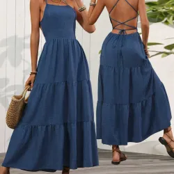 Vestido azul con espalda cruzada