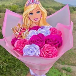 Ramo de rosas eternas (Barbie)