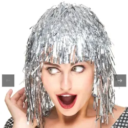 Peluca + pestañas postizas