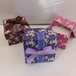 Cajita de  regalo pequeñita🎁