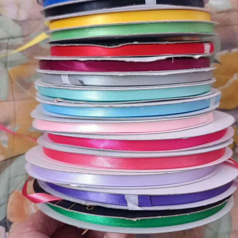 Cinta de satín de 0.5 cm de ancho