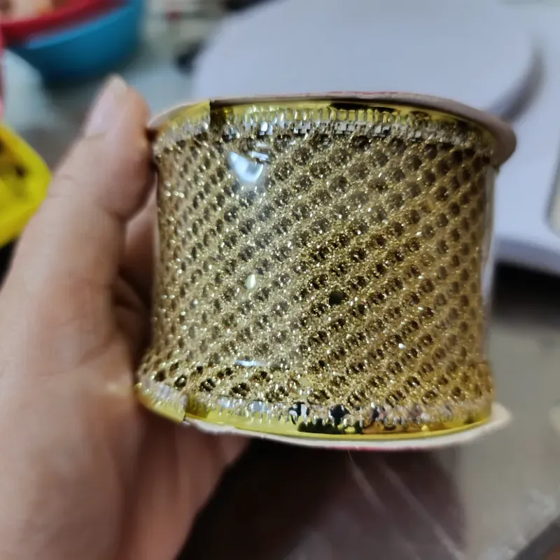Cinta navideña dorada de 5 cm