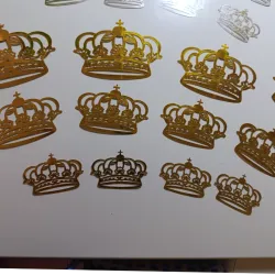 Coronas doradas