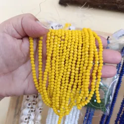 Cristal, dona de 4mm color amarillo mate