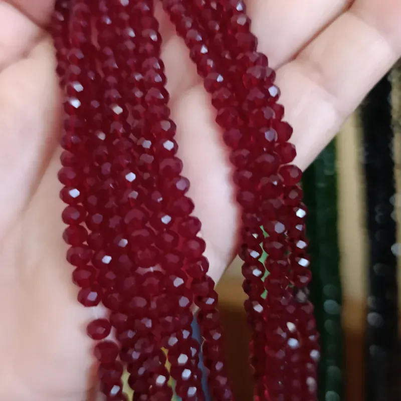 Cristal en forma de dona de 4 mm rojo oscuro transparente 