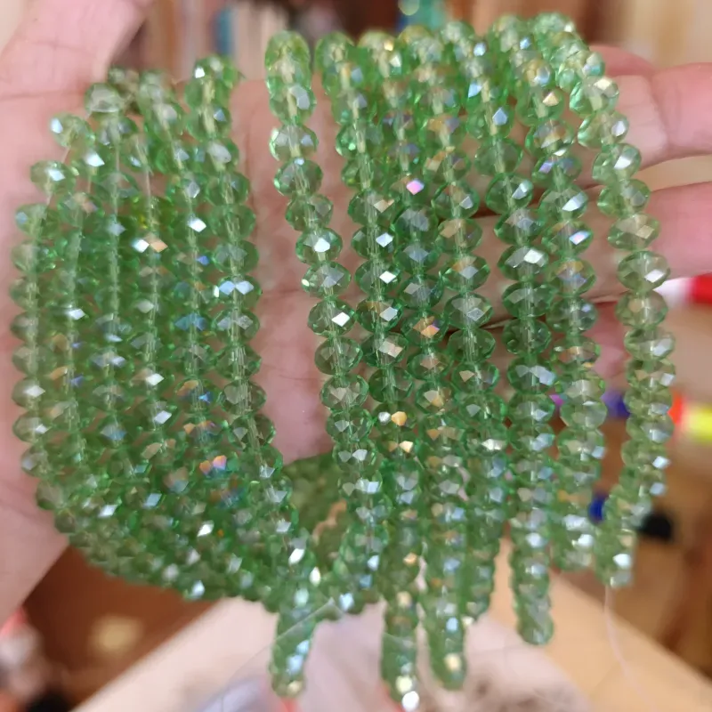 Cristal verde claro transparente 💚 de 8 mm