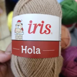 Hilo de estambre Iris color Timeless Taupe