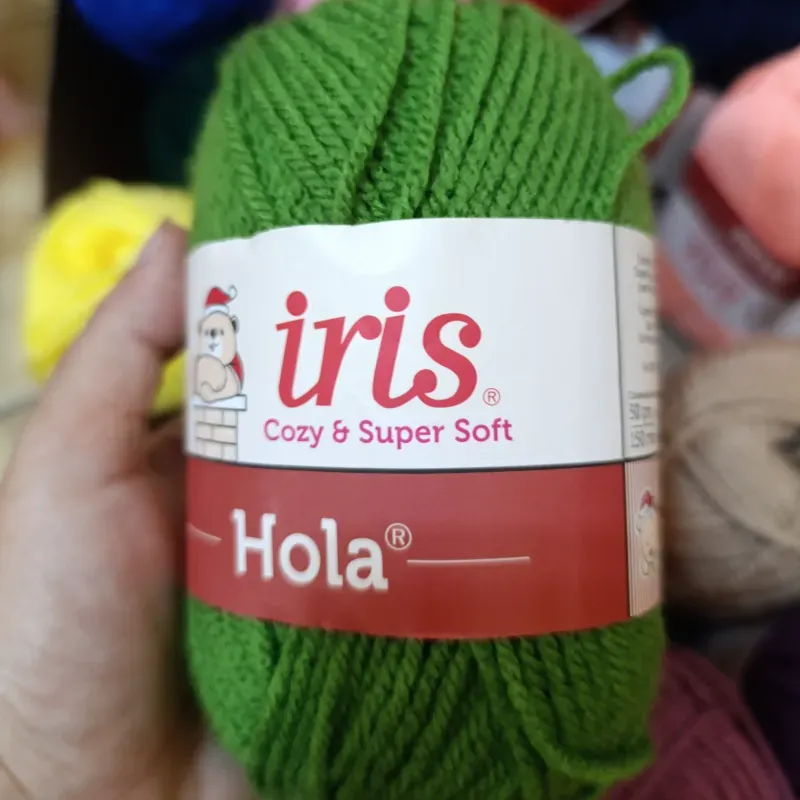 Hilo de estambre Iris verde pasto 💚