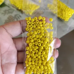 Mostacillas o shaquirón amarillo 💛 fuerte