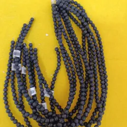 Piedra volcánica negra de 6 mm 