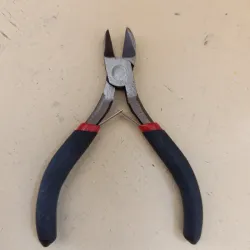Pinza alicate para bisutería 