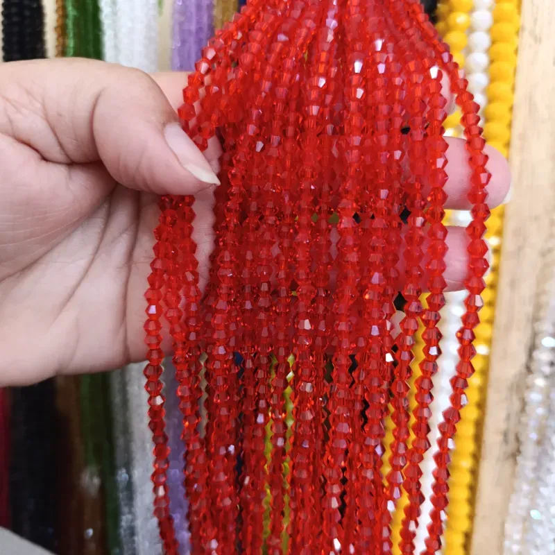 Tira de cristal de 4mm color rojo forma 'Trompo'