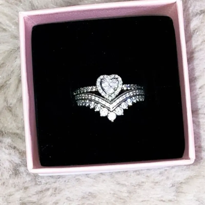 Anillos