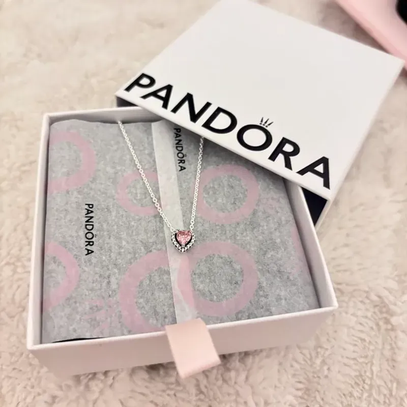 Cadena Pandora 