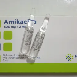 Amikacina
