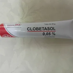 🧴 Clobetazol Ungüento (0.05 % de 25 g)