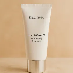Limpiador Lumi Radiance DR.C.Tuna (Para aclarar manchas en el rostro)