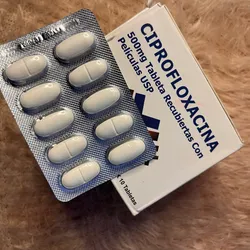 Ciprofloxacino 