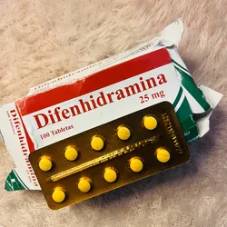Difenhidramina ( Benadrilina )