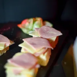 Tapas de Jamón y Queso