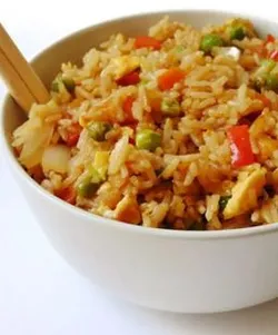 CHI-27-Arroz Frito con Vegetales