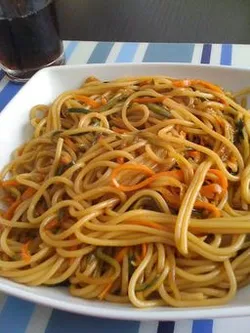 ITA-17-Espaguetis con Vegetales